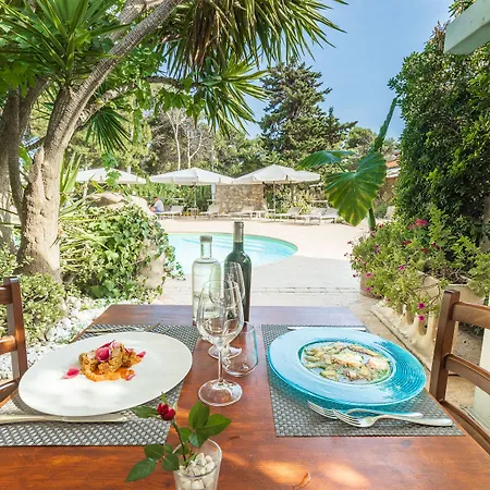 アパートホテル Residenziale Menhirs プトゥツ・イドゥ