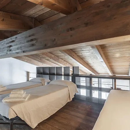 アパートホテル Residenziale Menhirs