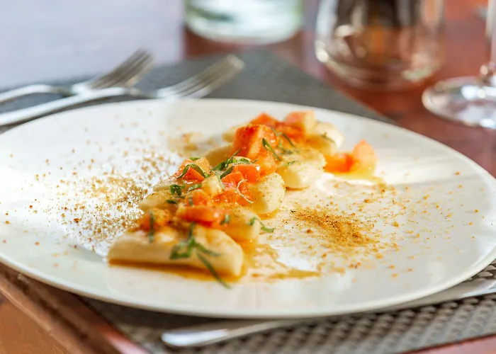 Residenziale Menhirs