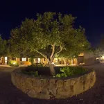 Residenziale Menhirs 3*