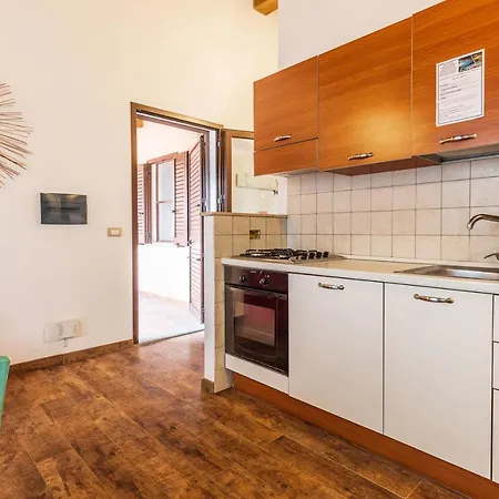 Ξενοδοχείο με διαμερίσματα Residenziale Menhirs Putzu Idu