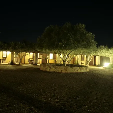 Residenziale Menhirs 3* Putzu Idu
